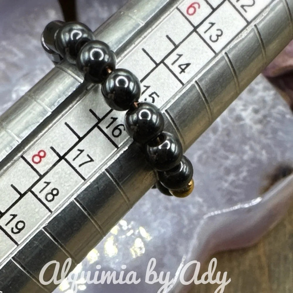 Fall vibes goth Hematite beaded gem ring - Picture 4 of 6